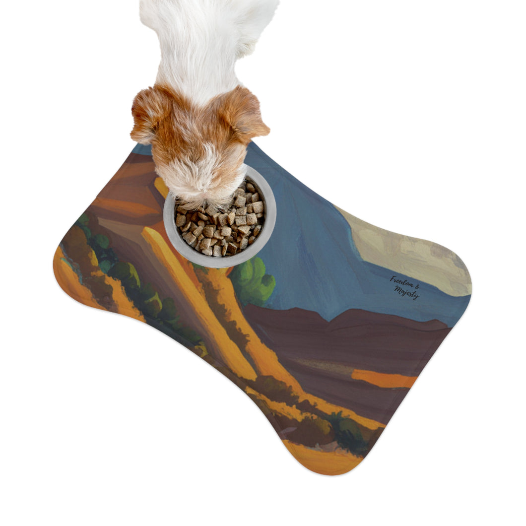Majestic Southwest Desert Scape Pet Feeding Mat